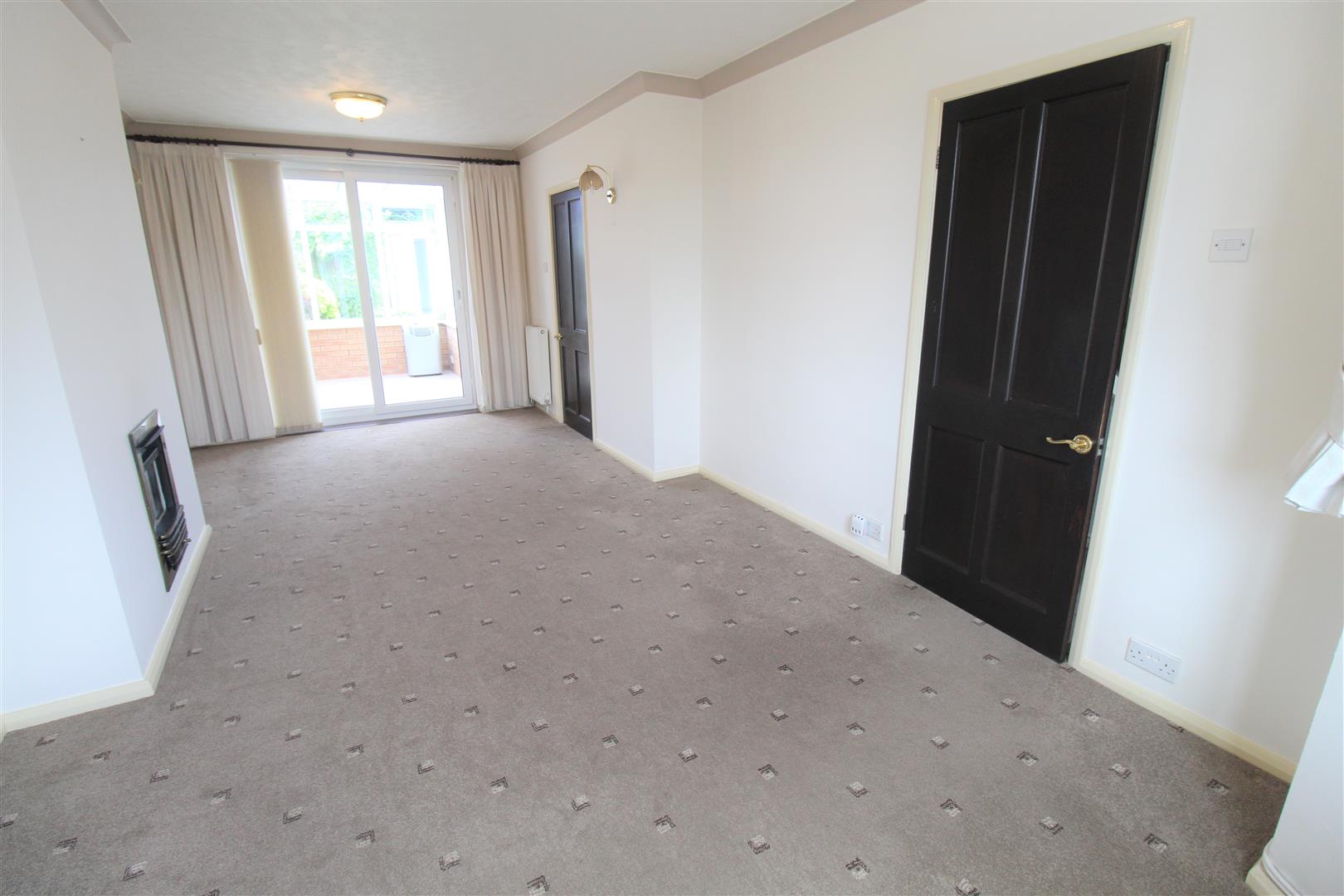 Field Avenue, Baddeley Green, Stoke-On-Trent